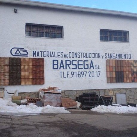 Tejas cerámicas y hormigón